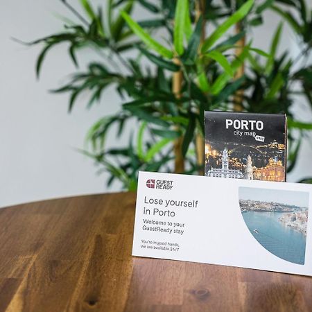 Guestready - Portrait With A View Apartment Porto Luaran gambar